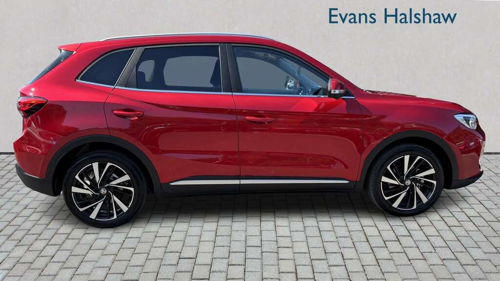 MG ZS 1.5 Hybrid Trophy 2026 Red #4