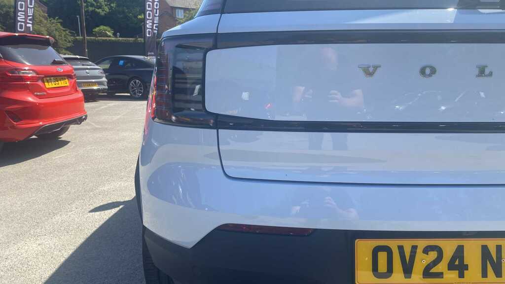 Volvo EX30 Single Motor 51Kwh Plus Blue #10