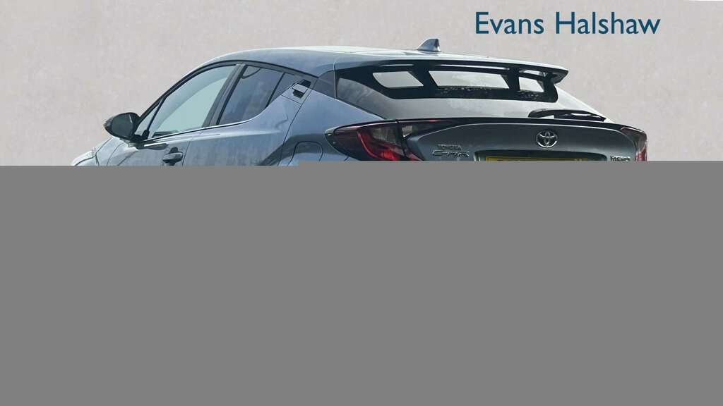 Toyota C-Hr 1.8 Hybrid Design Cvt 2023 Grey #2
