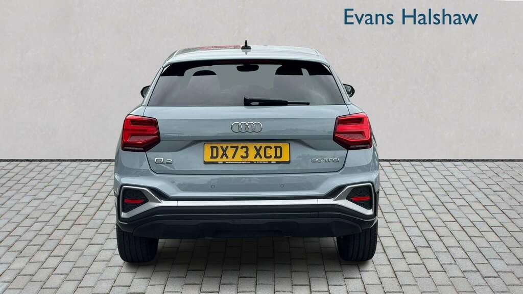 Audi Q2 30 Tfsi Sport Blue #4