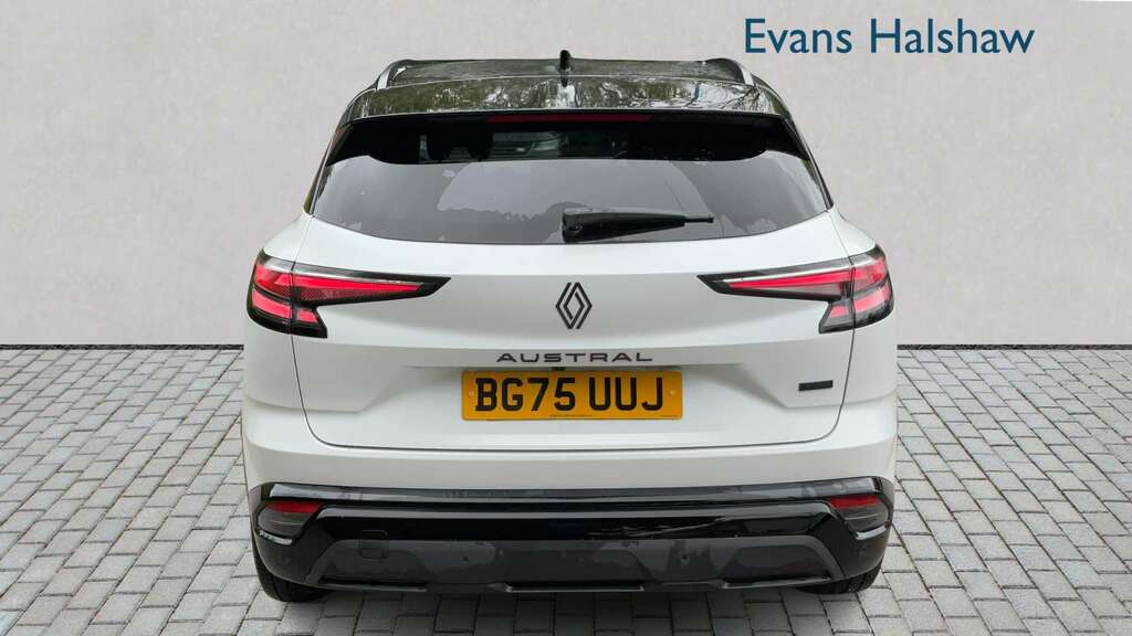 Renault Austral E-tech Full Hybrid Techno Esprit Alpine 2 White #4