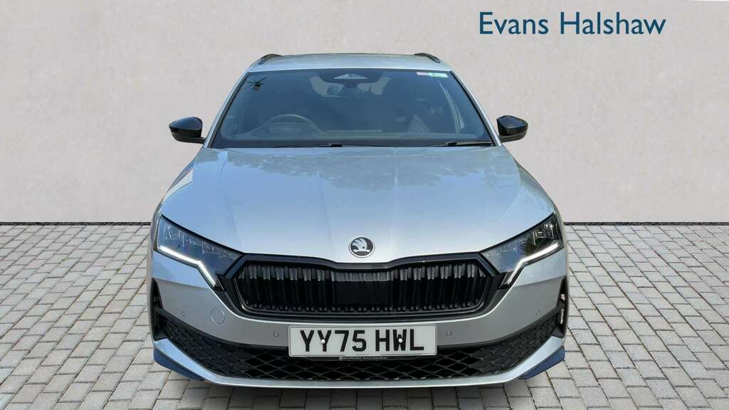 Skoda Octavia 1.5 Tsi 150 E-tec Sportline Dsg 2025 Silver #4