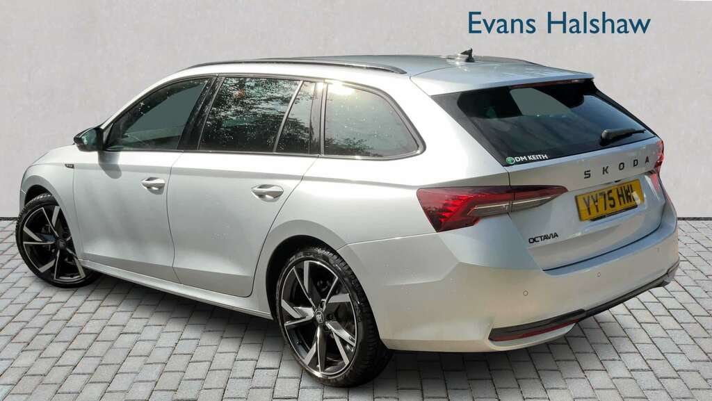 Skoda Octavia 1.5 Tsi 150 E-tec Sportline Dsg 2025 Silver #2