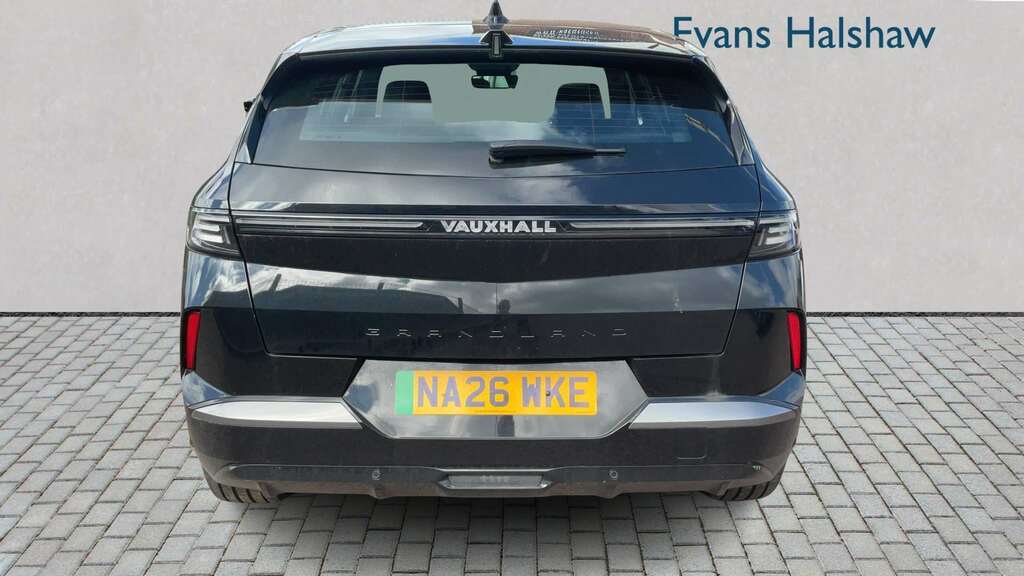 Vauxhall Grandland 157Kw Design 73Kwh 2026 NA26WKE Black #5