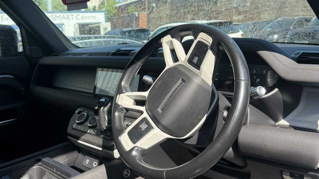 Land Rover Defender 110 3.0 D250 S 110 2022 Black #5