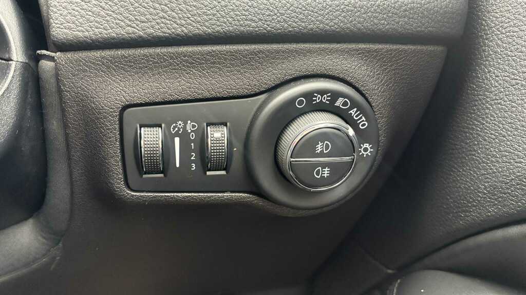 Jeep Compass 1.4 Multiair 140 Limited 2Wd Station Wagon White #18