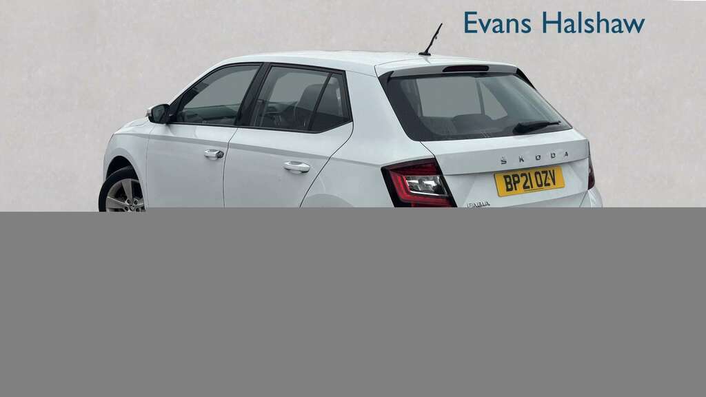 Skoda Fabia 1.0 Tsi Se L 2021 White