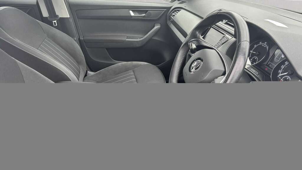 Skoda Fabia 1.0 Tsi Se L 2021 White #2