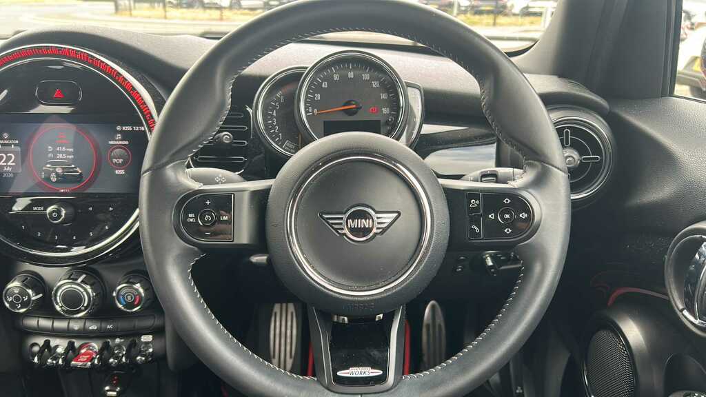 Mini Hatch 1.5 Cooper Sport 2022 MF22ZMX Red #5