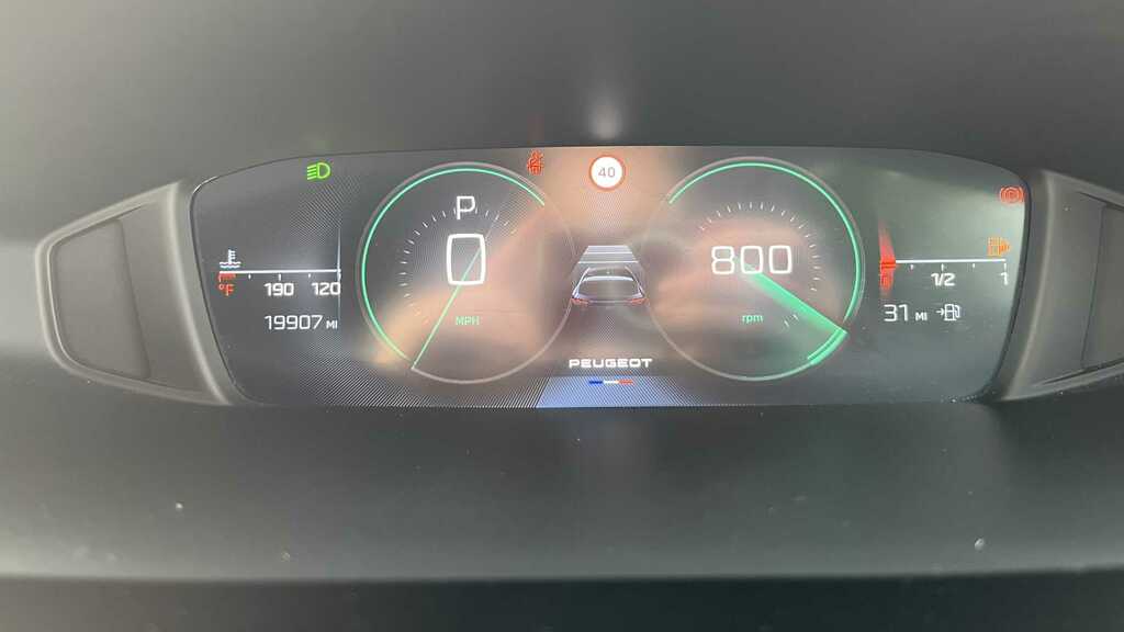 Peugeot 308 1.2 Puretech Allure Premium Eat8 2022 FY22CKC Red #4
