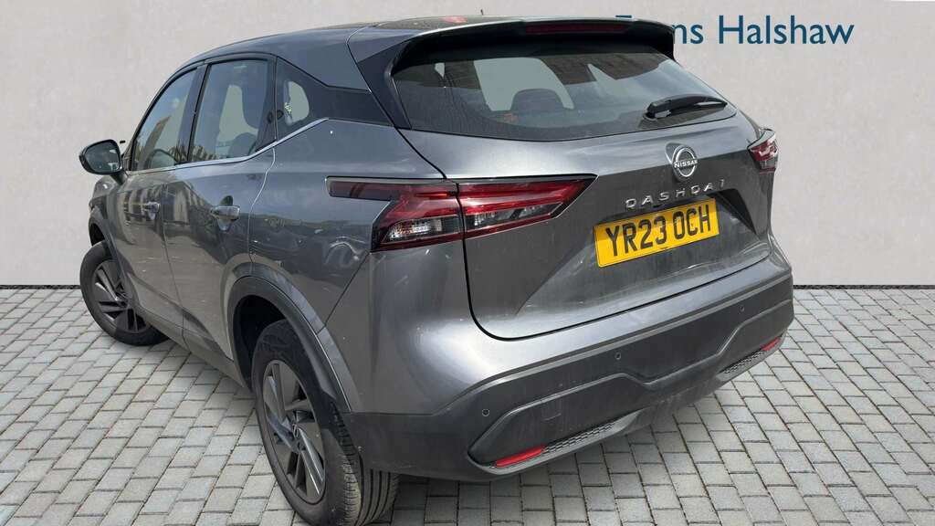 Nissan Qashqai 1.3 Dig-t Mh Acenta Premium 2023 Grey