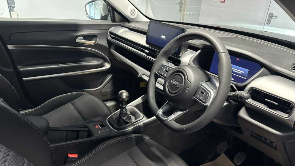 Jeep Avenger 1.2 Summit 2025 L321OFF Black #3