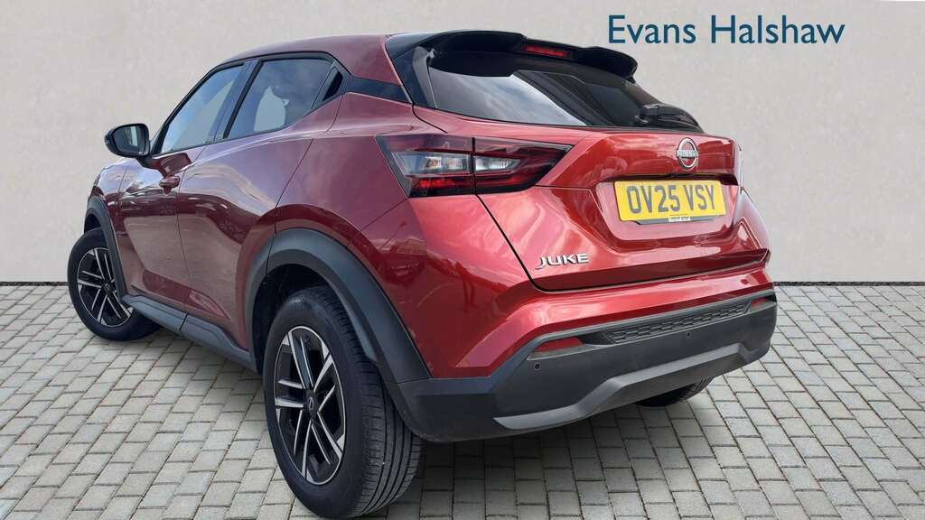 Nissan Juke 1.0 Dig-t N-connecta 2025 Red