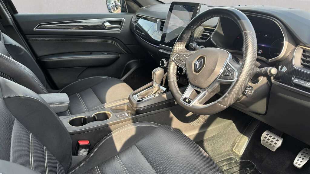 Renault Arkana 1.6 E-tech Full Hybrid 145 Engineered 202 Black #2