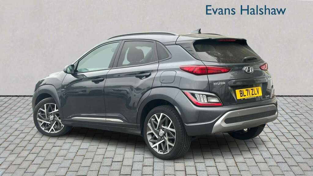 Hyundai Kona 1.6 Gdi Hybrid Premium Dct 2022 Grey