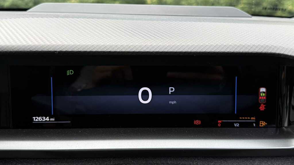 Vauxhall Grandland 1.2 Hybrid 136 Ultimate E-dct6 Pan Roof 20 DU25ZFZ Green #6