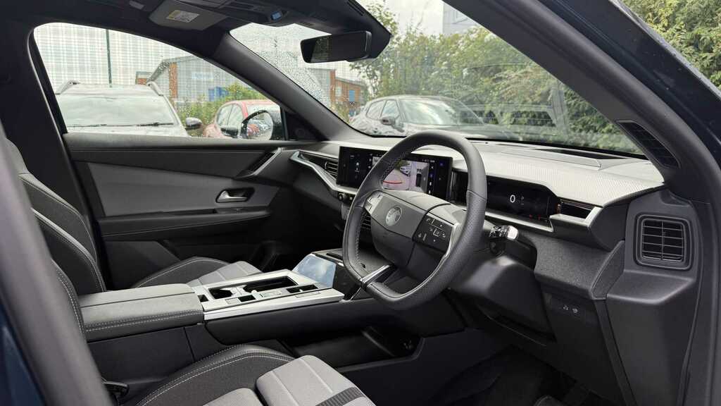 Vauxhall Grandland 1.2 Hybrid 136 Ultimate E-dct6 Pan Roof 20 DU25ZFZ Green #4