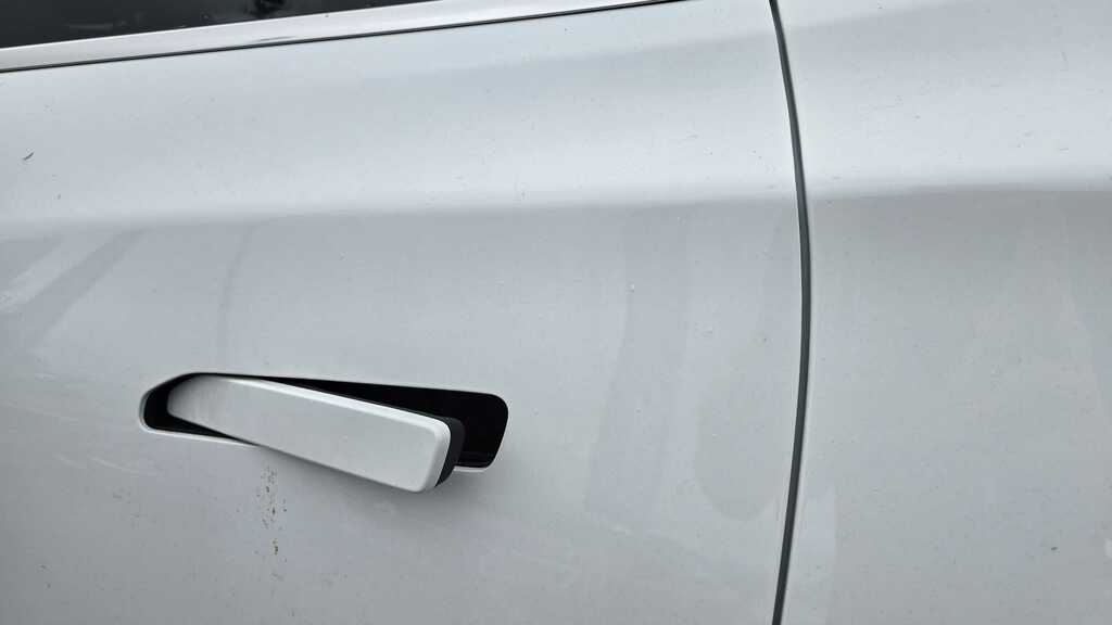 Chery Tiggo 8 1.5T Phev Aspire Dht 2026 White #6