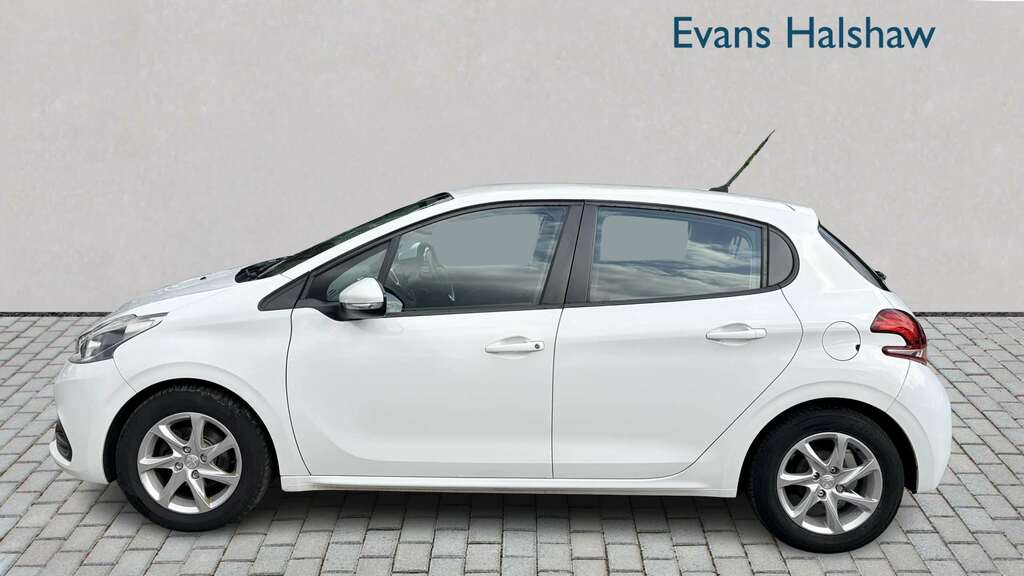 Peugeot 208 1.2 Puretech Active #5