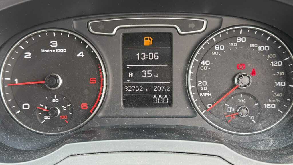 Audi Q3 2.0 Tdi S Line 138 Bhp Grey #8