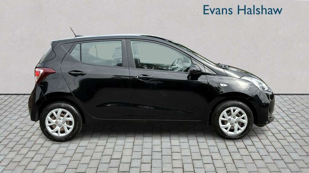 Hyundai I10 1.2 Se 2017 Black #4