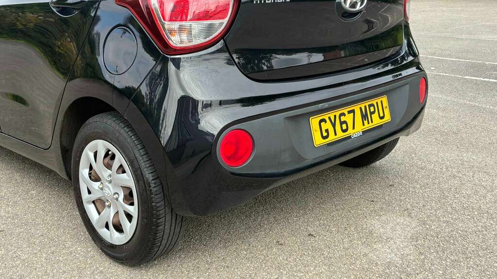 Hyundai I10 1.2 Se 2017 Black #6