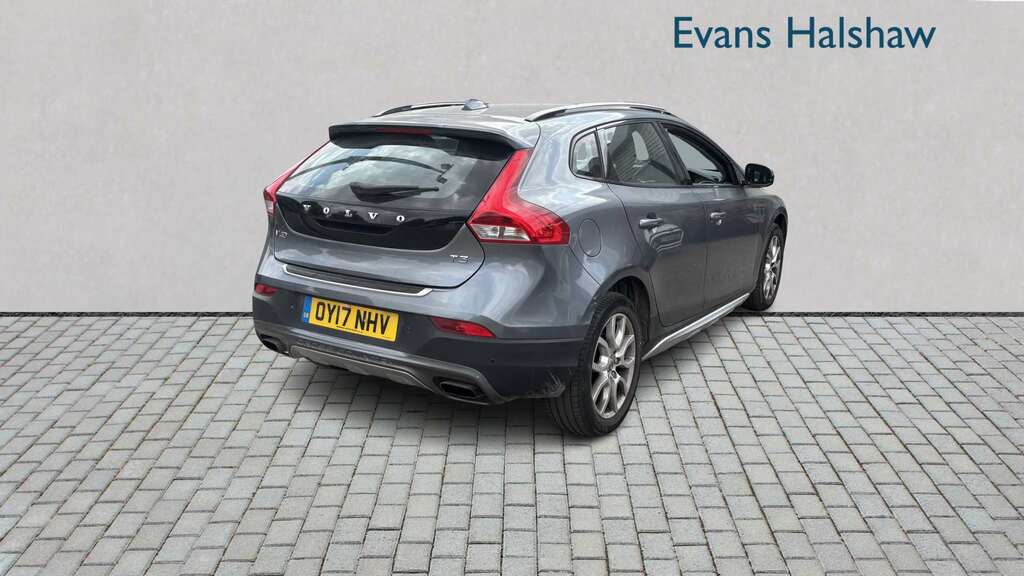Volvo V40 Cross Country T3 152 Cross Country Pro 2017 Grey #3