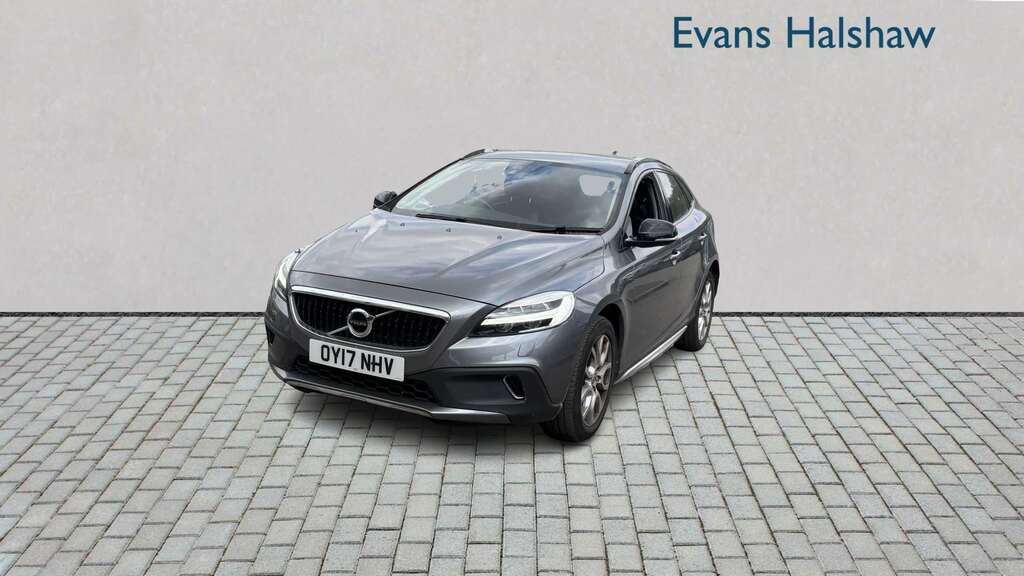 Volvo V40 Cross Country T3 152 Cross Country Pro 2017 Grey