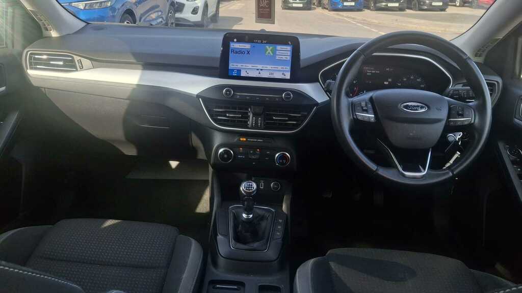Ford Focus 1.0 Ecoboost 100 Zetec 2019 Black #5