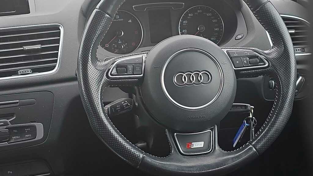 Audi Q3 2.0 Tdi 184 Quattro S Line Plus S Tronic 201 Black #5