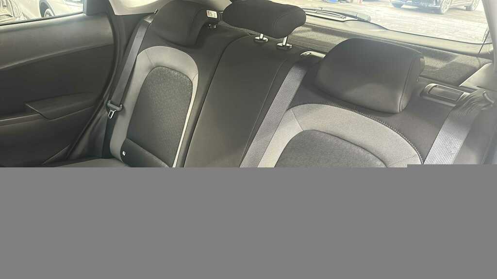 Hyundai Kona Se Black #12