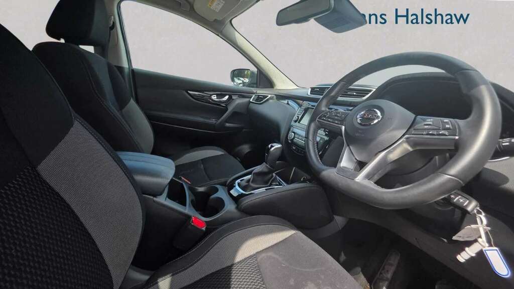 Nissan Qashqai Dig-t Acenta Premium Silver #3