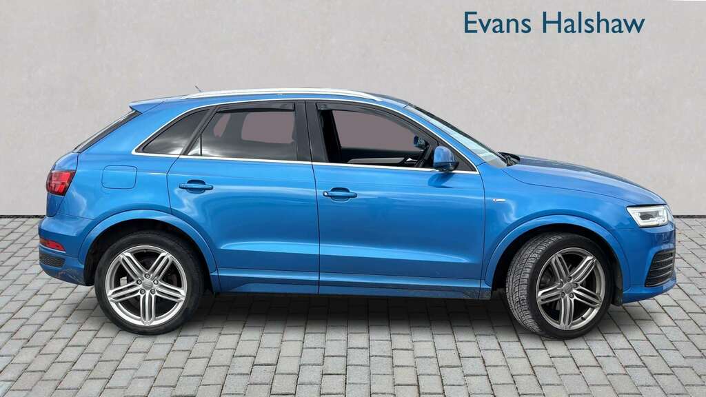 Audi Q3 2.0T Fsi Quattro S Line Plus S Tronic 2015 EY65HXB Blue #4