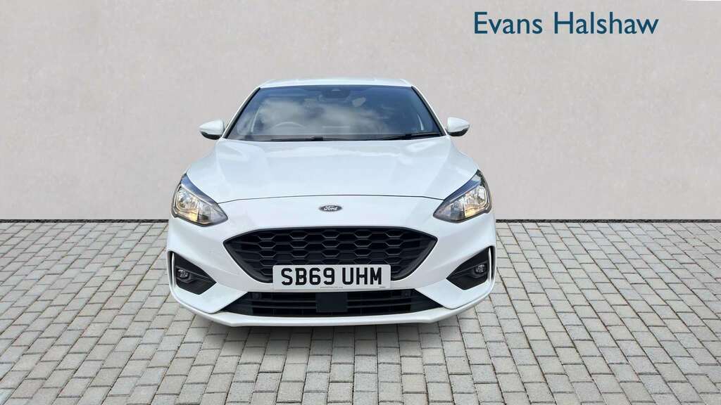 Ford Focus 1.0 Ecoboost 125 St-line X 2020 SB69UHM White #3