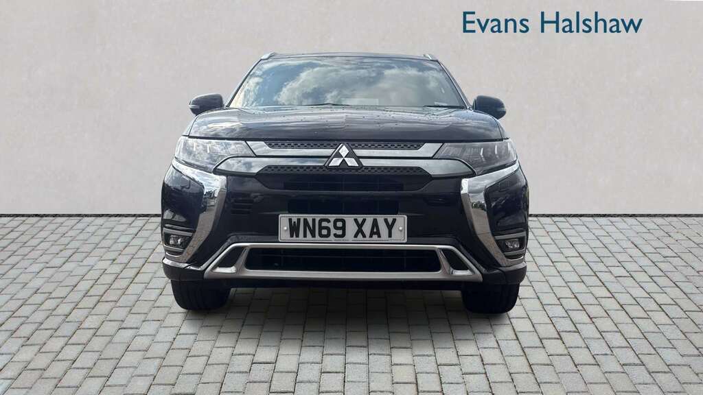 Mitsubishi Outlander 2.4 Phev 4H 2019 Black #4