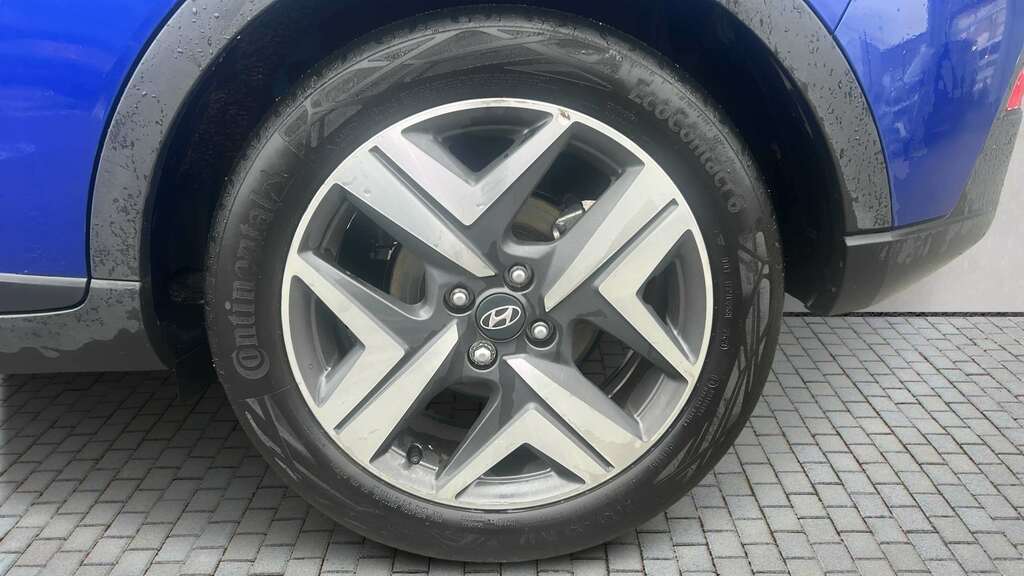 Hyundai Bayon 1.0 Tgdi 48V Mhev Premium 2023 Blue #4