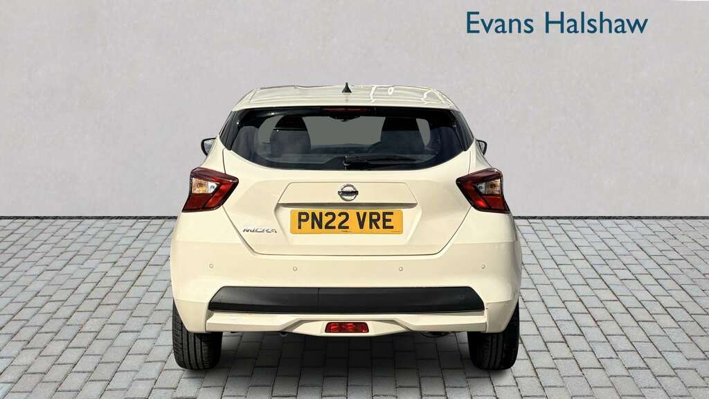 Nissan Micra 1.0 Ig-t 92 Acenta Cvt 2022 White #2