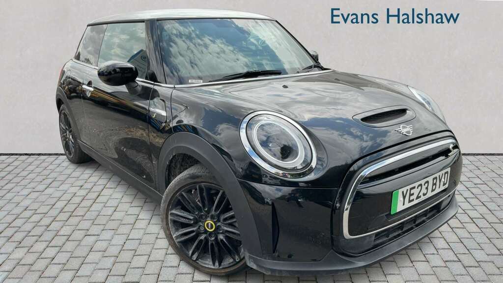 Mini Hatch 135Kw Cooper S Level 2 33Kwh 2023 YE23BYD Black