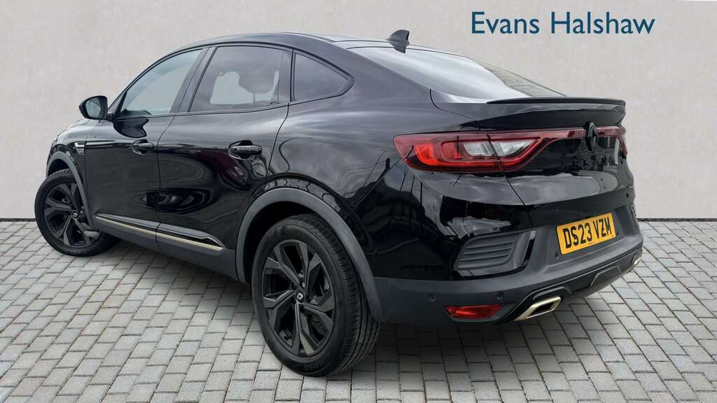 Renault Arkana 1.6 E-tech Full Hybrid 145 Engineered 202 Black #3