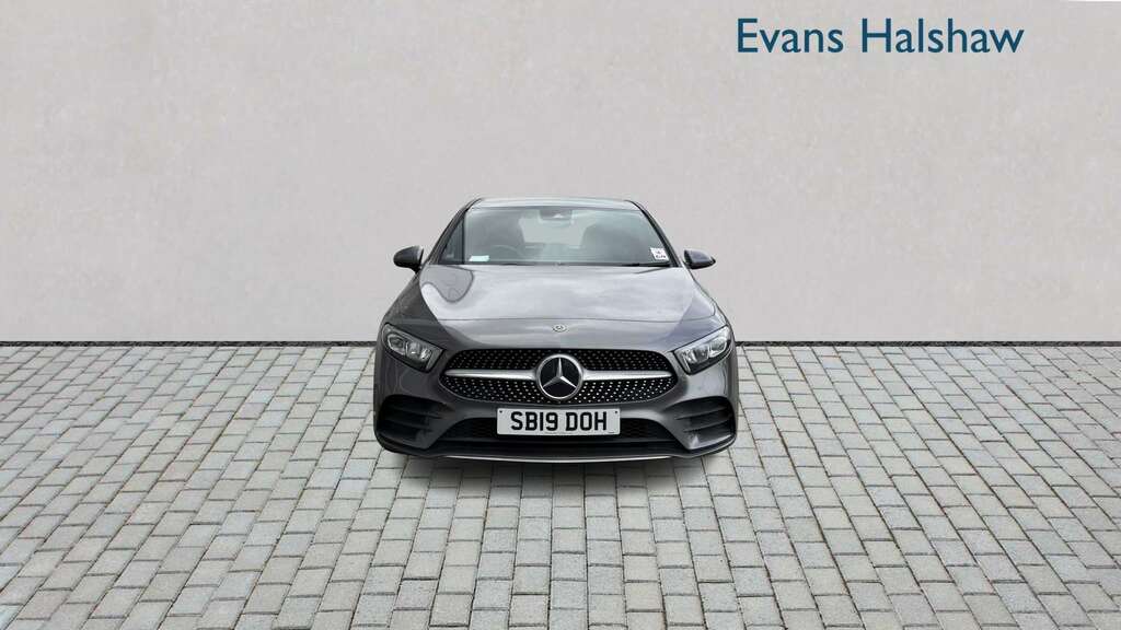 Mercedes-Benz A Class A180 Amg Line 2019 SB19DOH Grey #4
