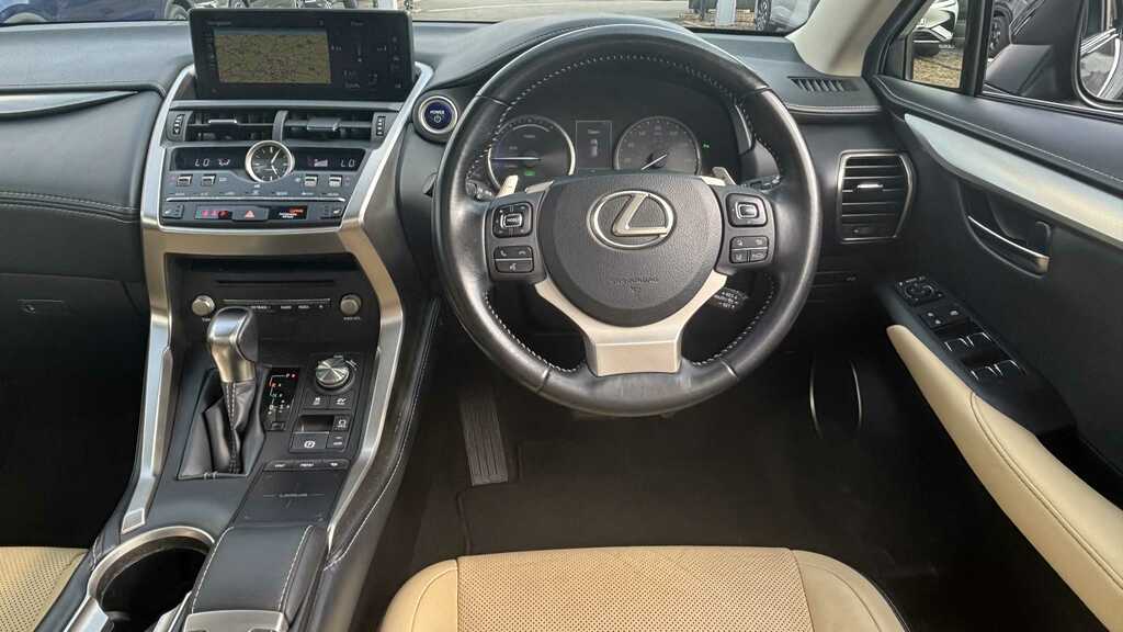 Lexus NX 300H 2.5 Luxury Cvt Premium Nav 2017 Black #4