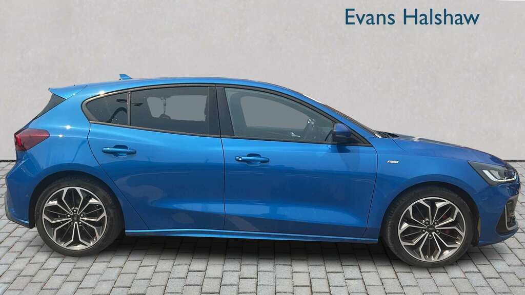 Ford Focus 1.0 Ecoboost St-line Vignale 2023 Blue #4