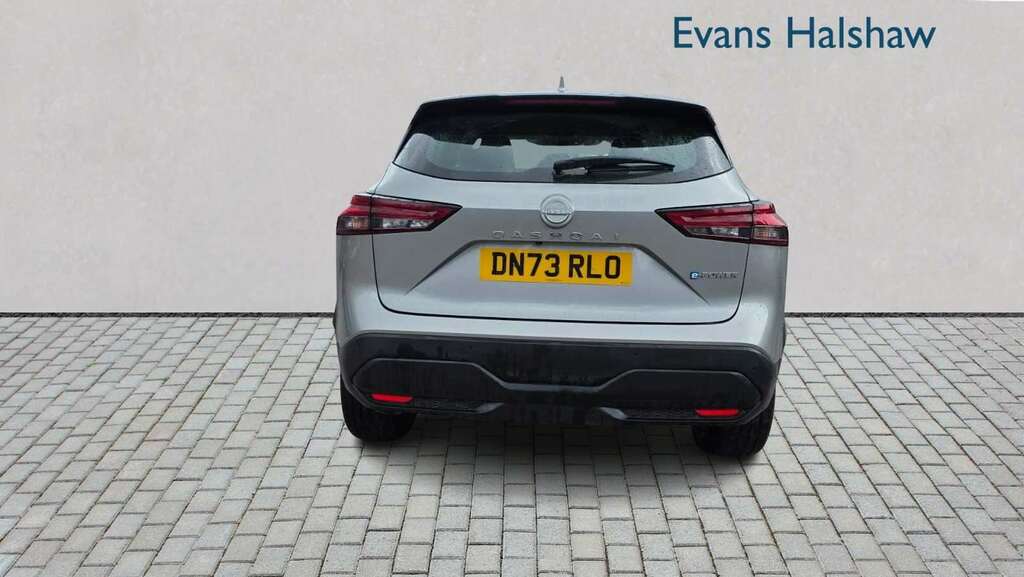Nissan Qashqai 1.5 E-power Acenta Premium 2023 Silver #4
