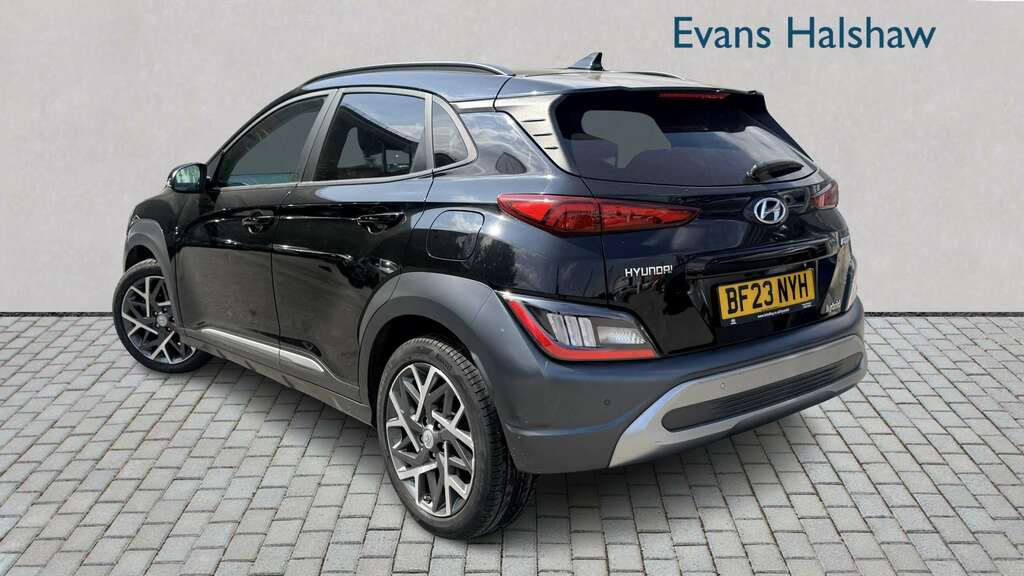 Hyundai Kona 1.6 Gdi Hybrid Ultimate Dct 2023 BF23NYH Black