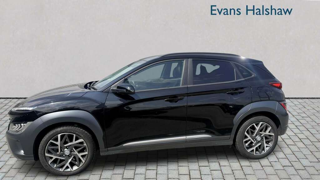 Hyundai Kona 1.6 Gdi Hybrid Ultimate Dct 2023 BF23NYH Black #2