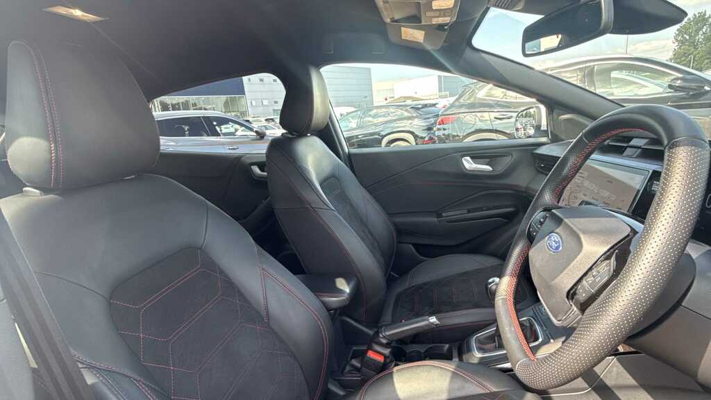 Ford Puma 1.0 Titanium 7Spd 125Ps Red #3