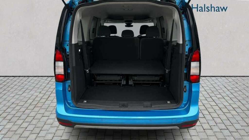 Ford Tourneo Connect 2.0 Ecoblue Active 7 Seat 2023 Blue #4