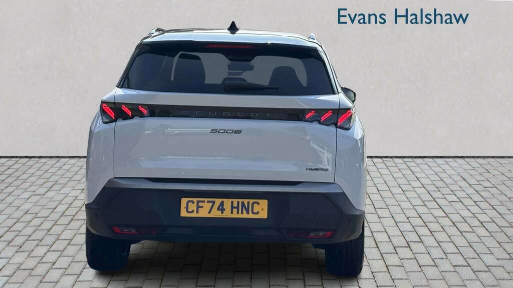 Peugeot 5008 1.2 Hybrid 136 Gt E-dsc6 2024 White #4