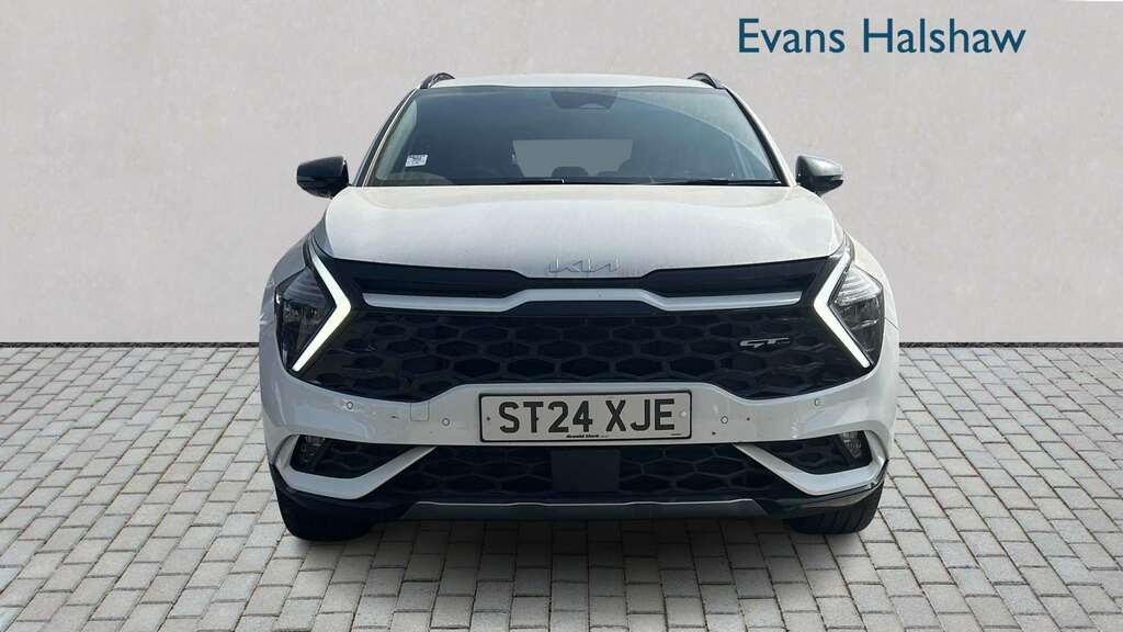 Kia Sportage Suv White #2