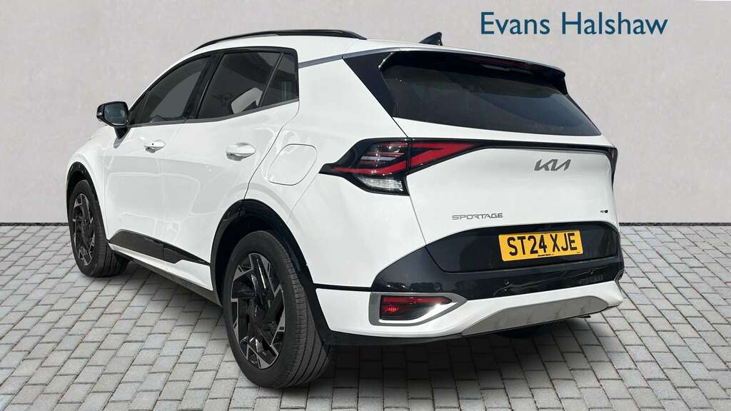 Kia Sportage Suv White #5